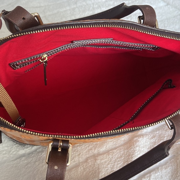 Dooney & Bourke x SF Giants Leather ‘SF’ Monogram Matching Purse and Wallet Set - Picture 8 of 12